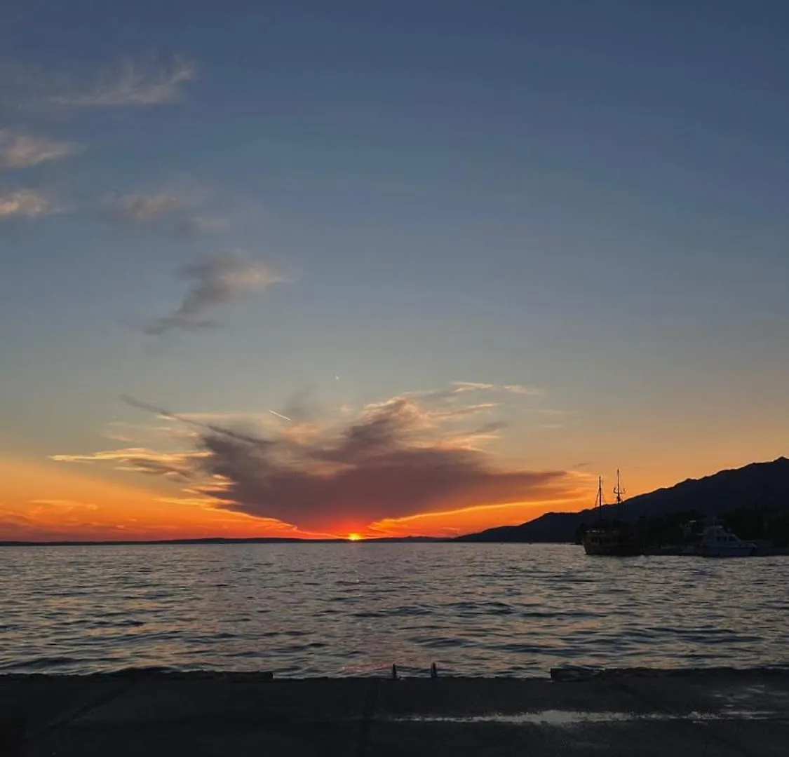 Apartment Lora Starigrad Paklenica