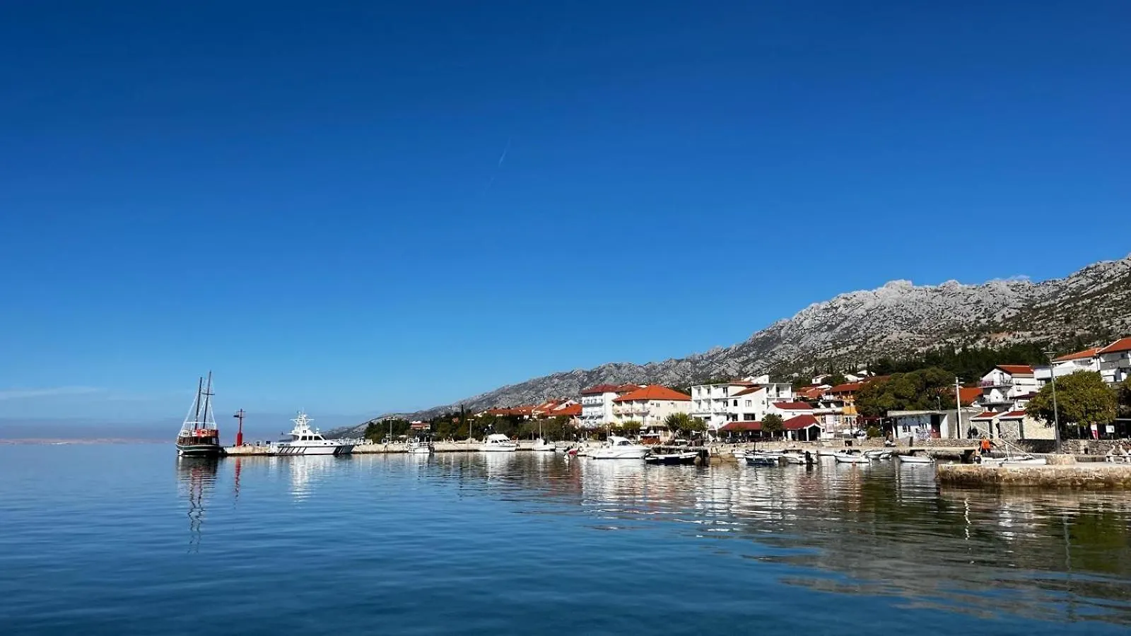 Apartment Lora Starigrad Paklenica Croatia